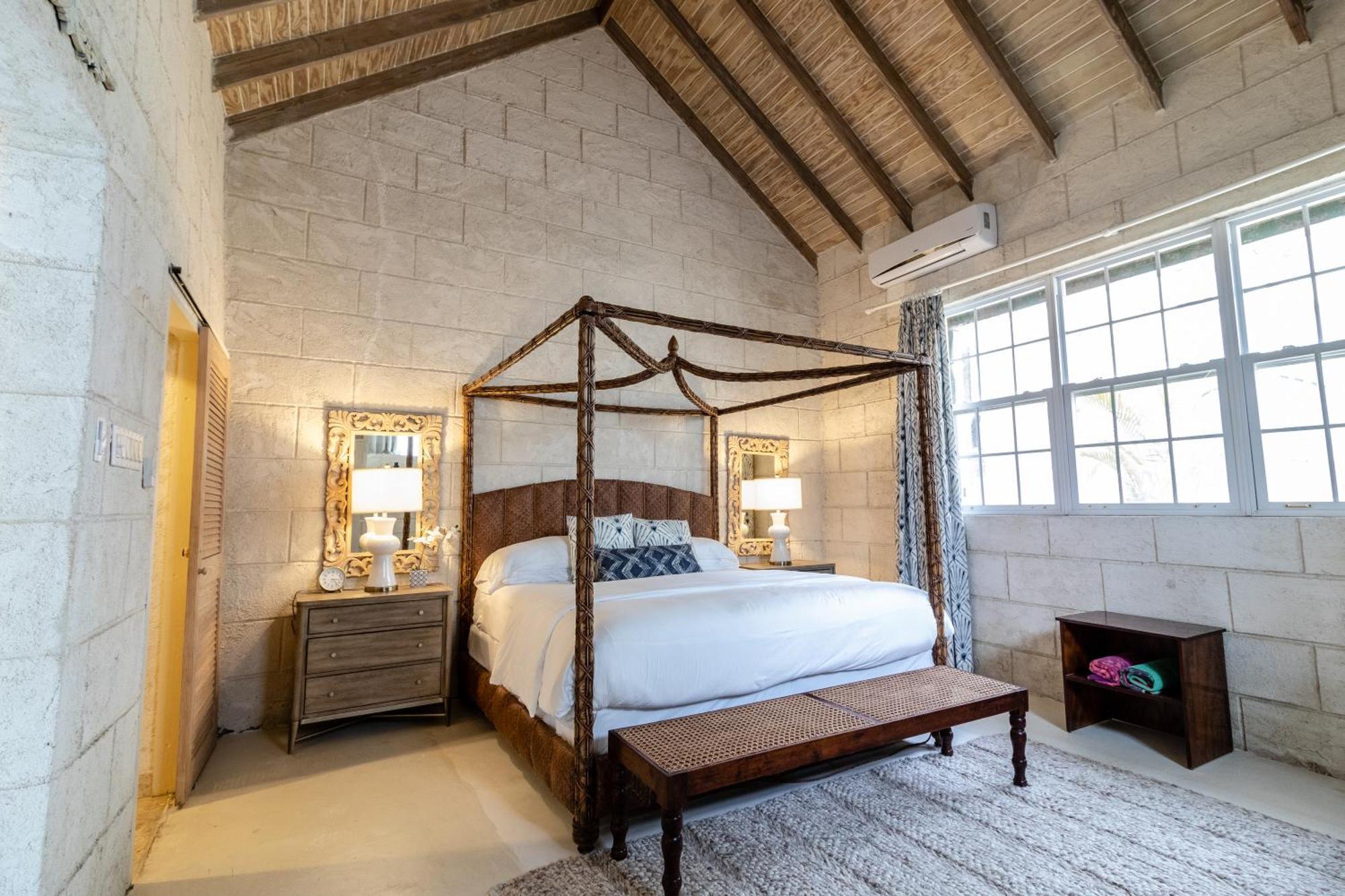 Sweetfield Manor Hotel Bridgetown Room photo